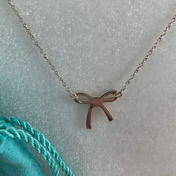 Tiffany&Co. bow necklace - Picture 7 of 7